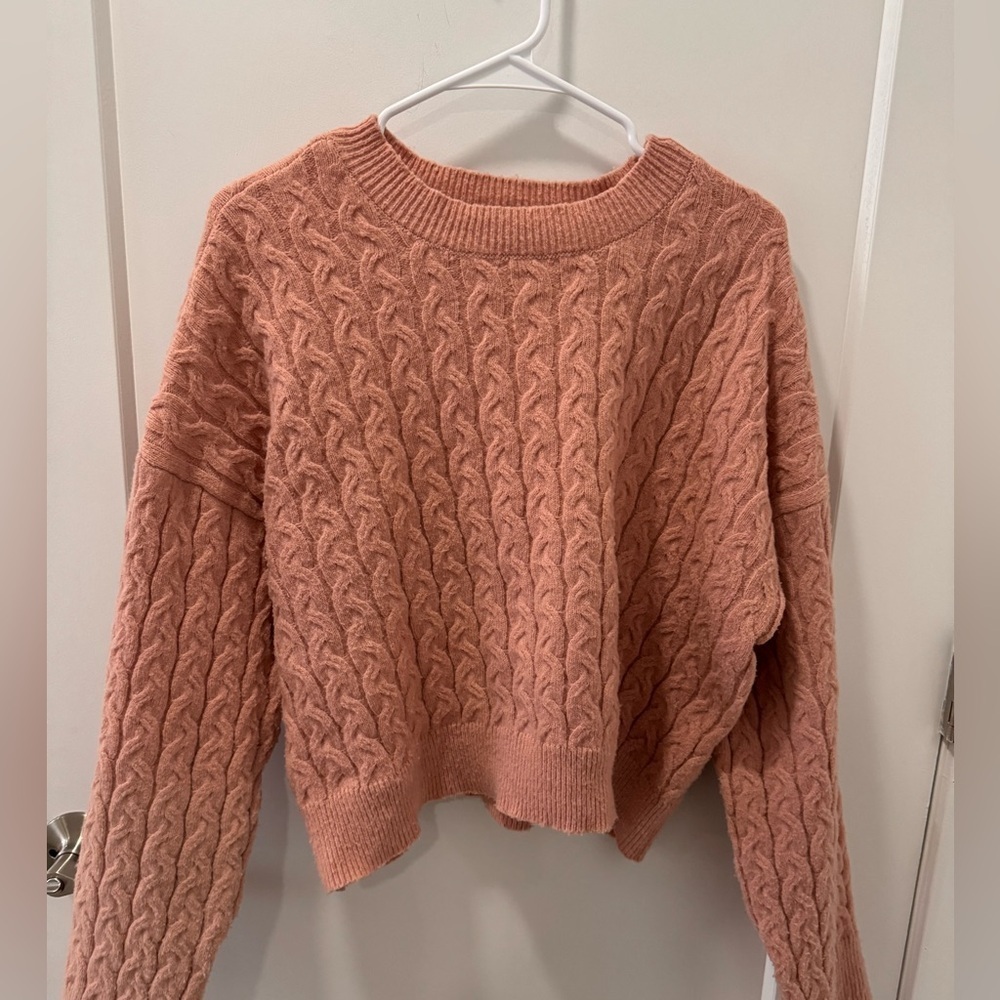 Dynamite Women's Pink Cable Knit Sweater size Large - Picture 4 of 5